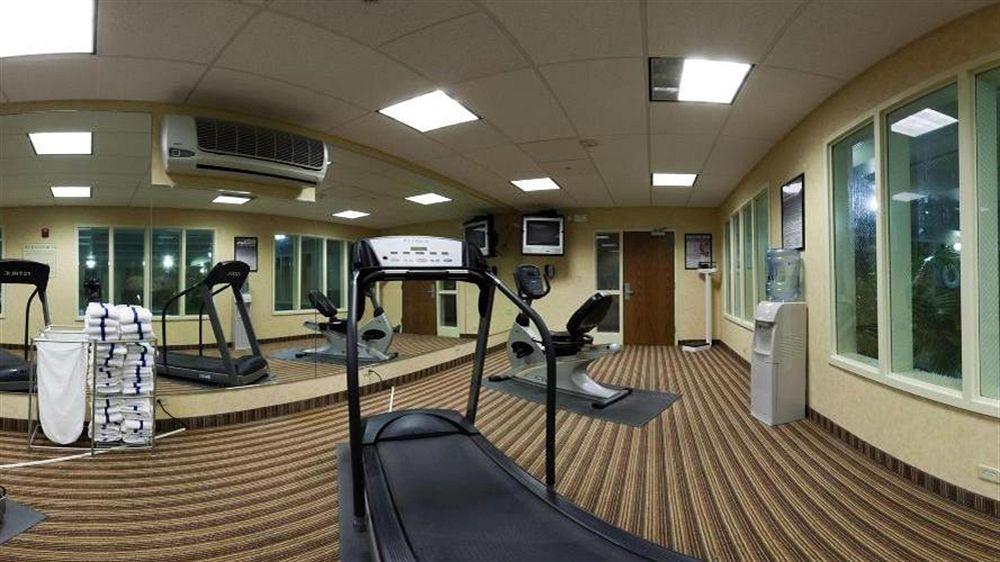 Holiday Inn Express & Suites Sparta Buitenkant foto