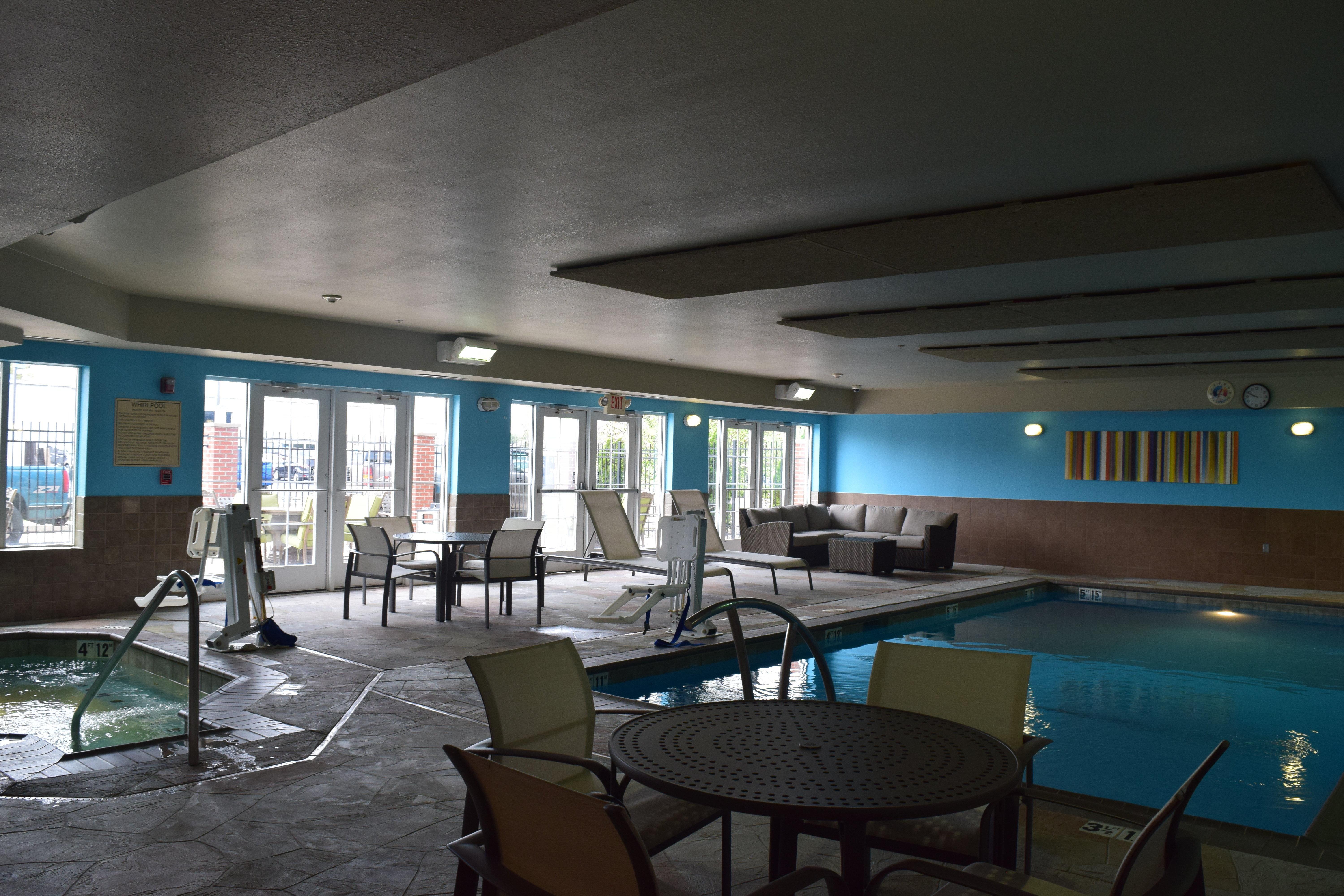 Holiday Inn Express & Suites Sparta Buitenkant foto