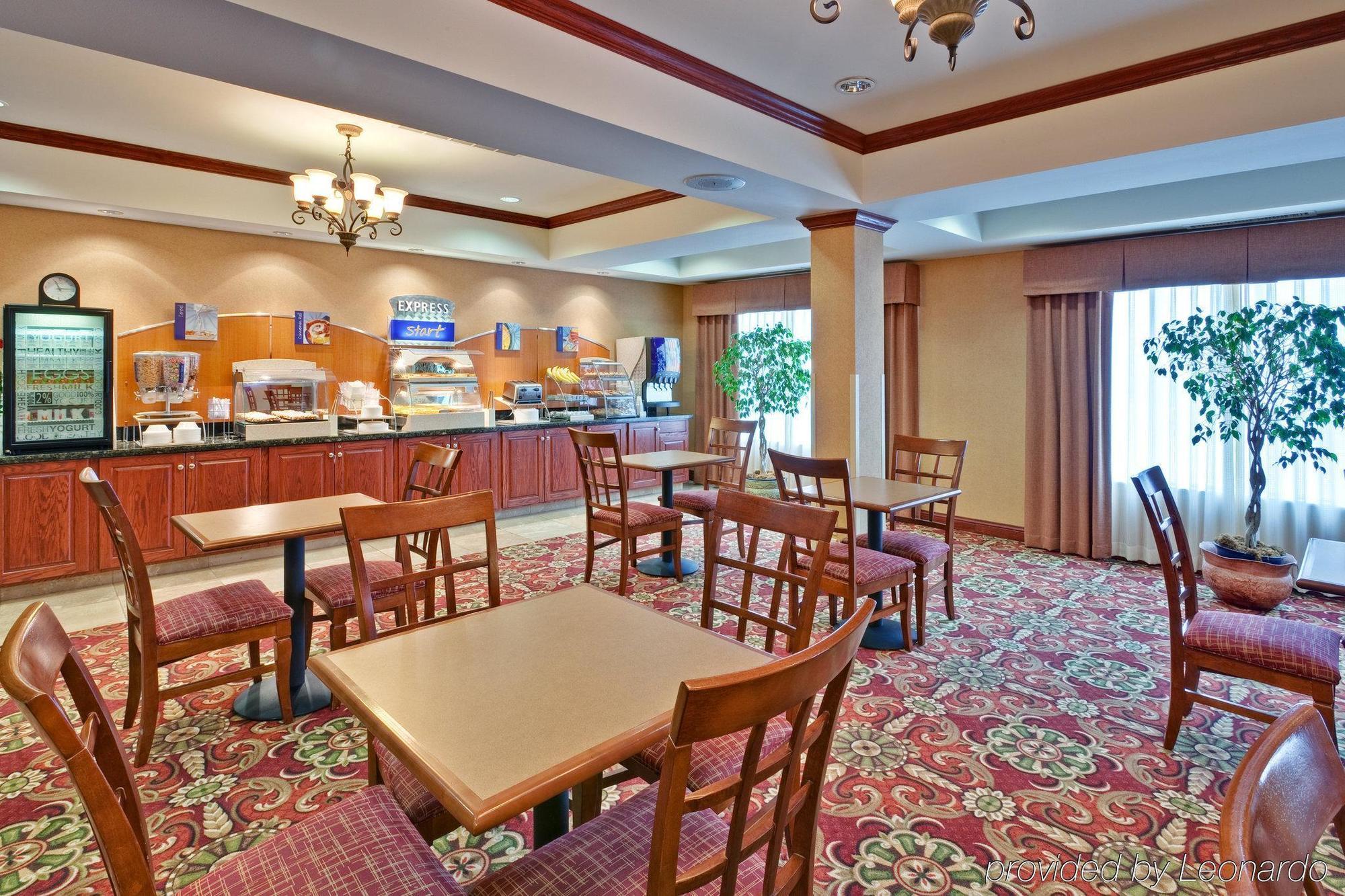Holiday Inn Express & Suites Sparta Restaurant foto