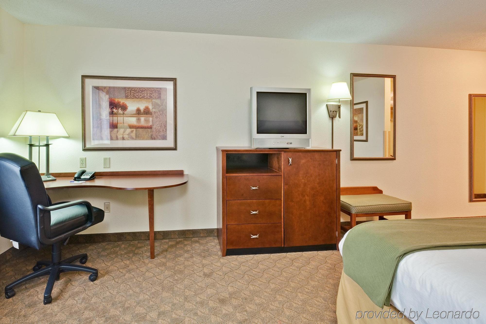 Holiday Inn Express & Suites Sparta Kamer foto